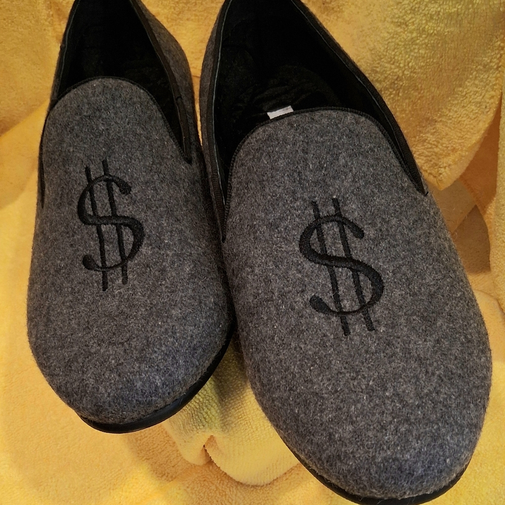 Steve Madden Gray flannel Loafer  Embroidered Dollar Sign. Mens sz (11)××4